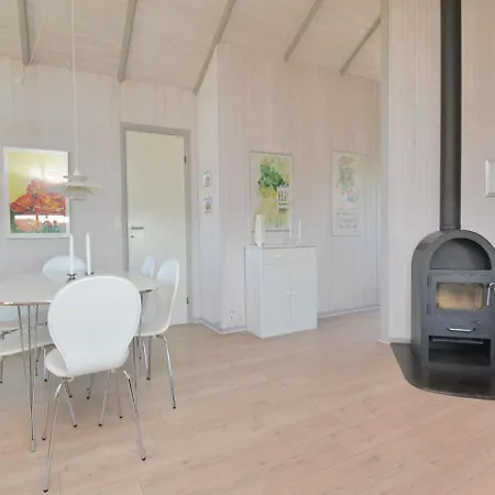 بيت للعطل Awesome Home In Fano With Sauna *